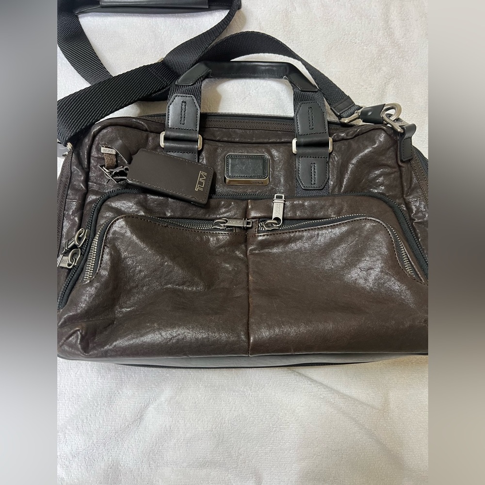 Tumi-Alpha Bravo Commuter leather  briefcase